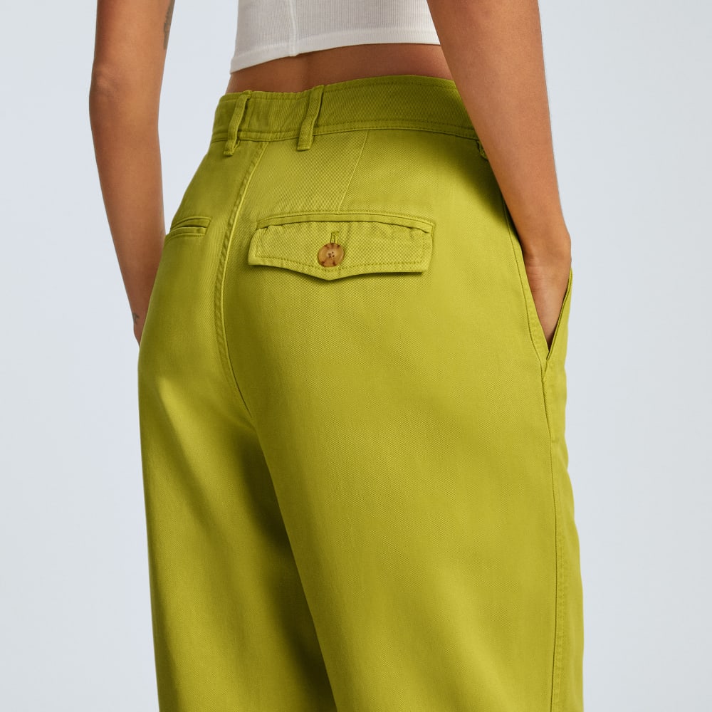 womens-relaxed-chino-key-lime