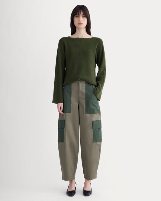 womens-utility-cargo-pant-kalamata-duffel-bag | primary