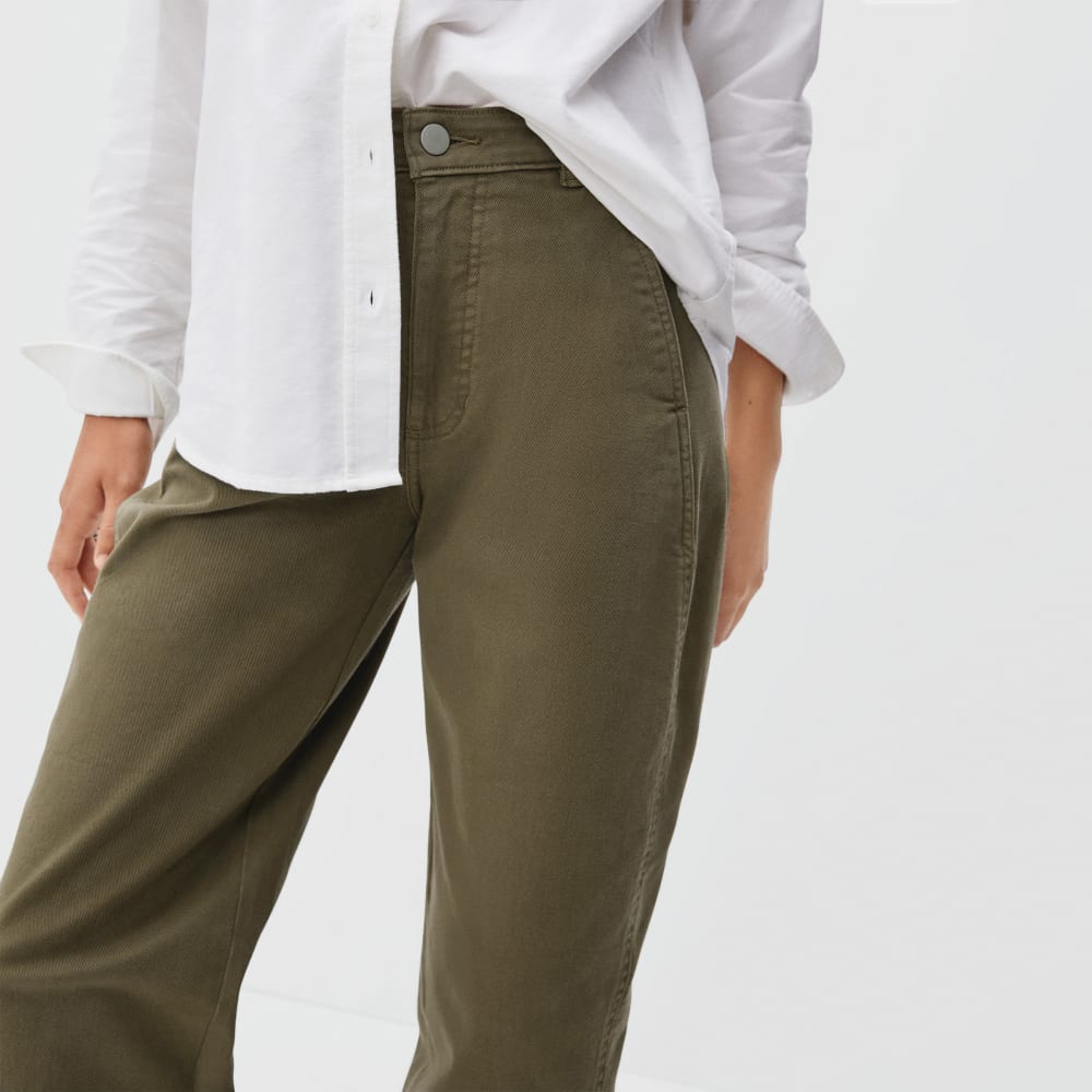 womens-utility-arc-pant-dark-moss-ctn