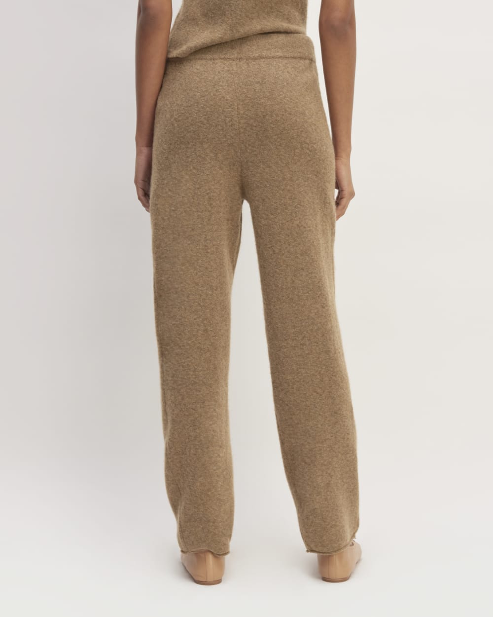 womens-cozy-stretch-sweatpant-heathered-toasted-coconut