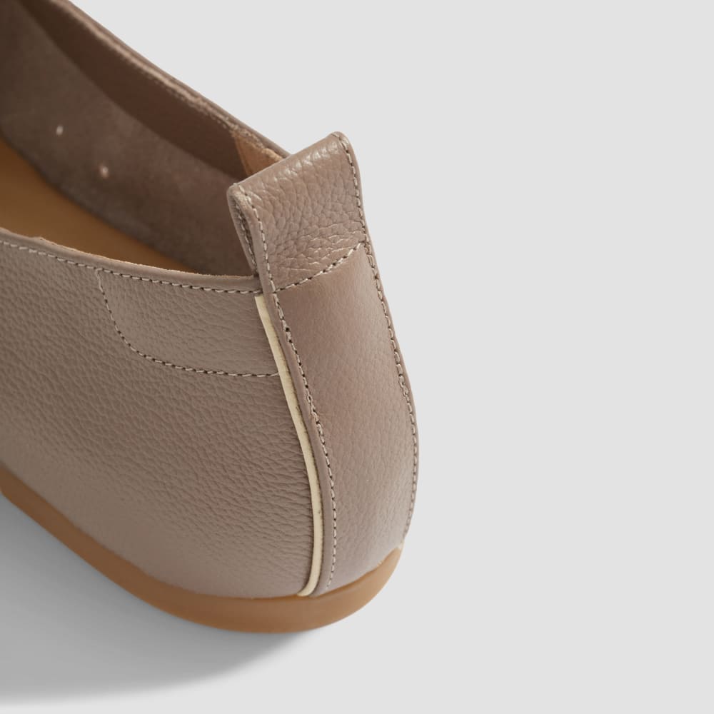 womens-day-glove-mocha