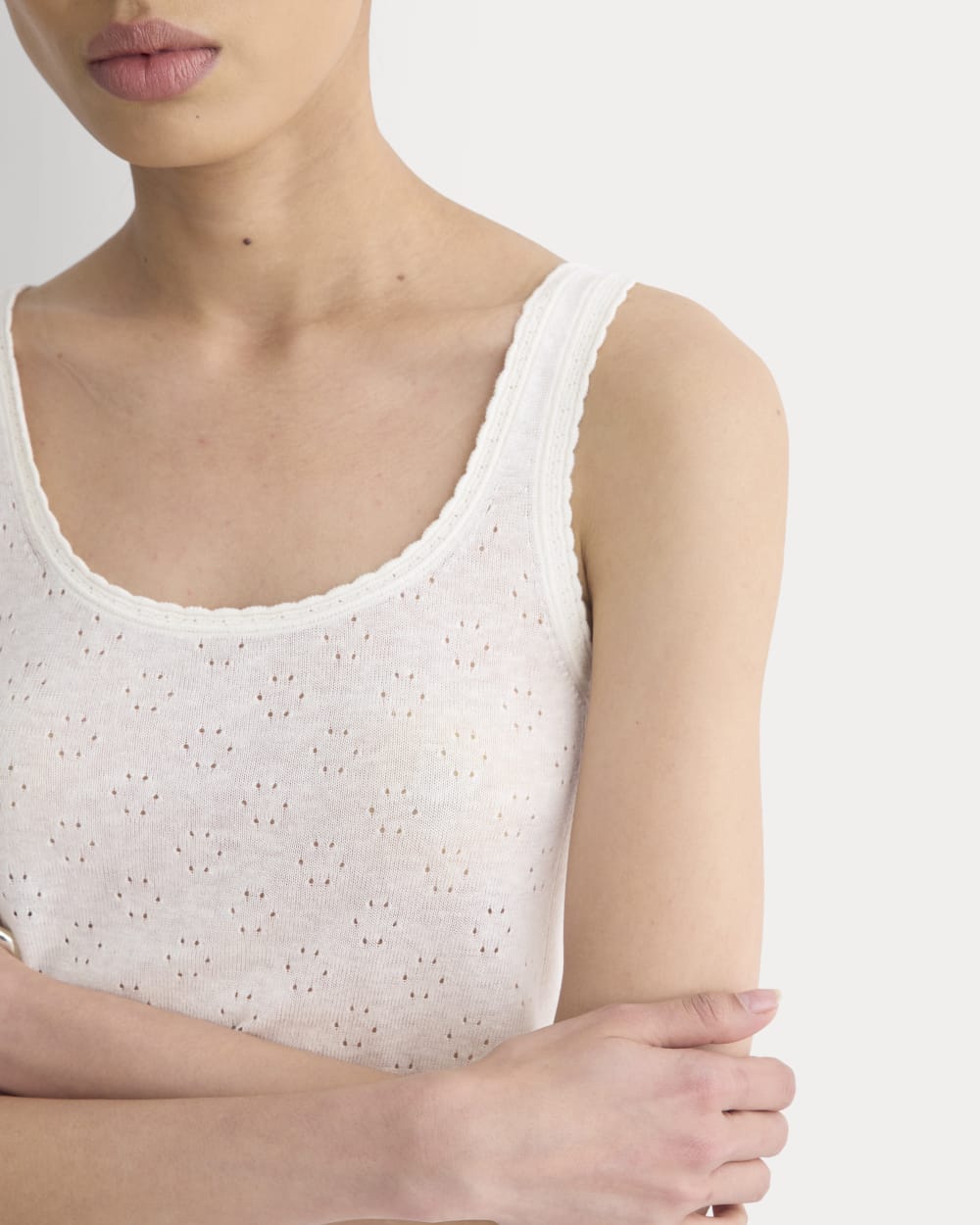 womens-lace-trimmed-tank-in-fine-linen-bone