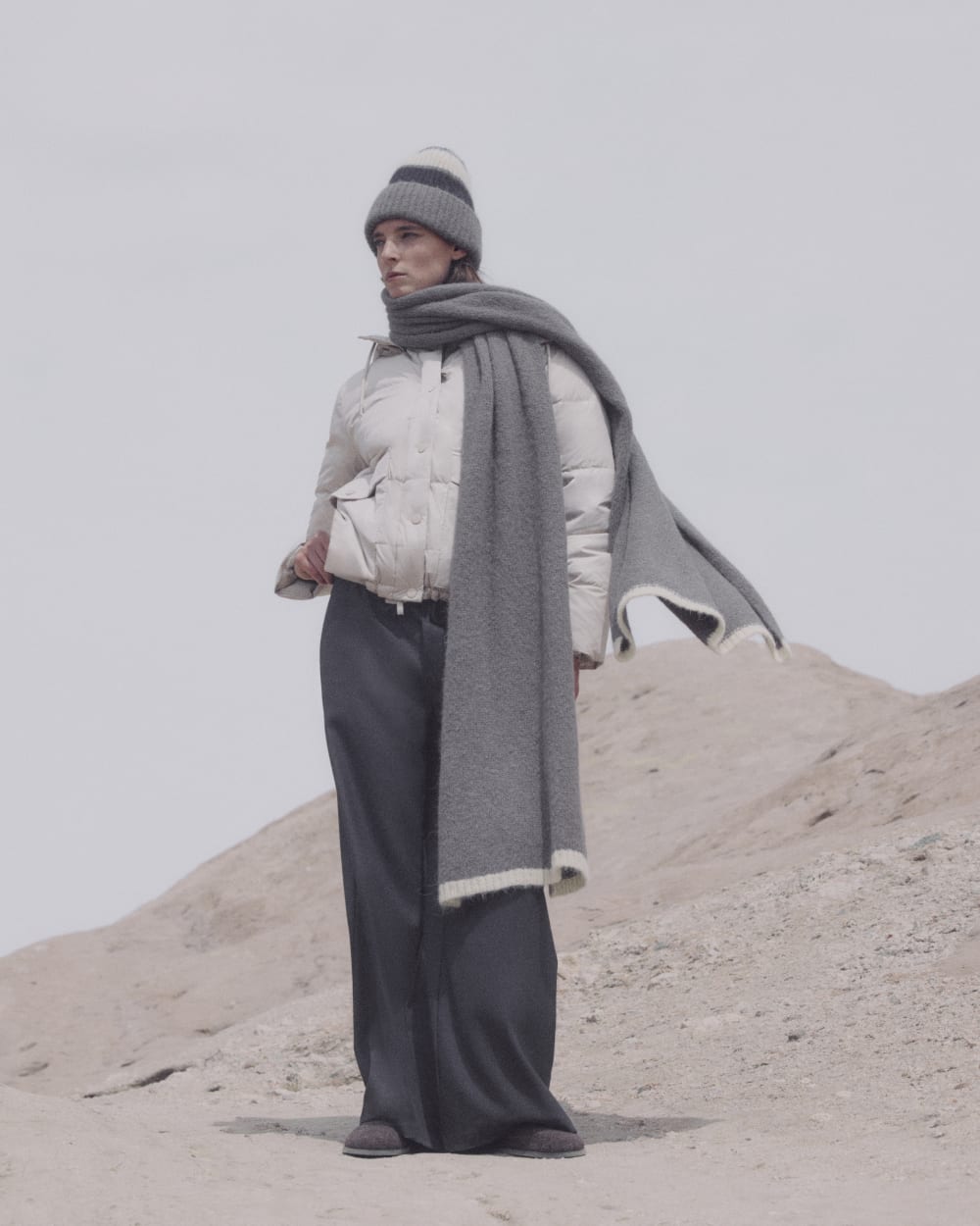 womens-plush-alpaca-scarf-midgrey-bone | editorial