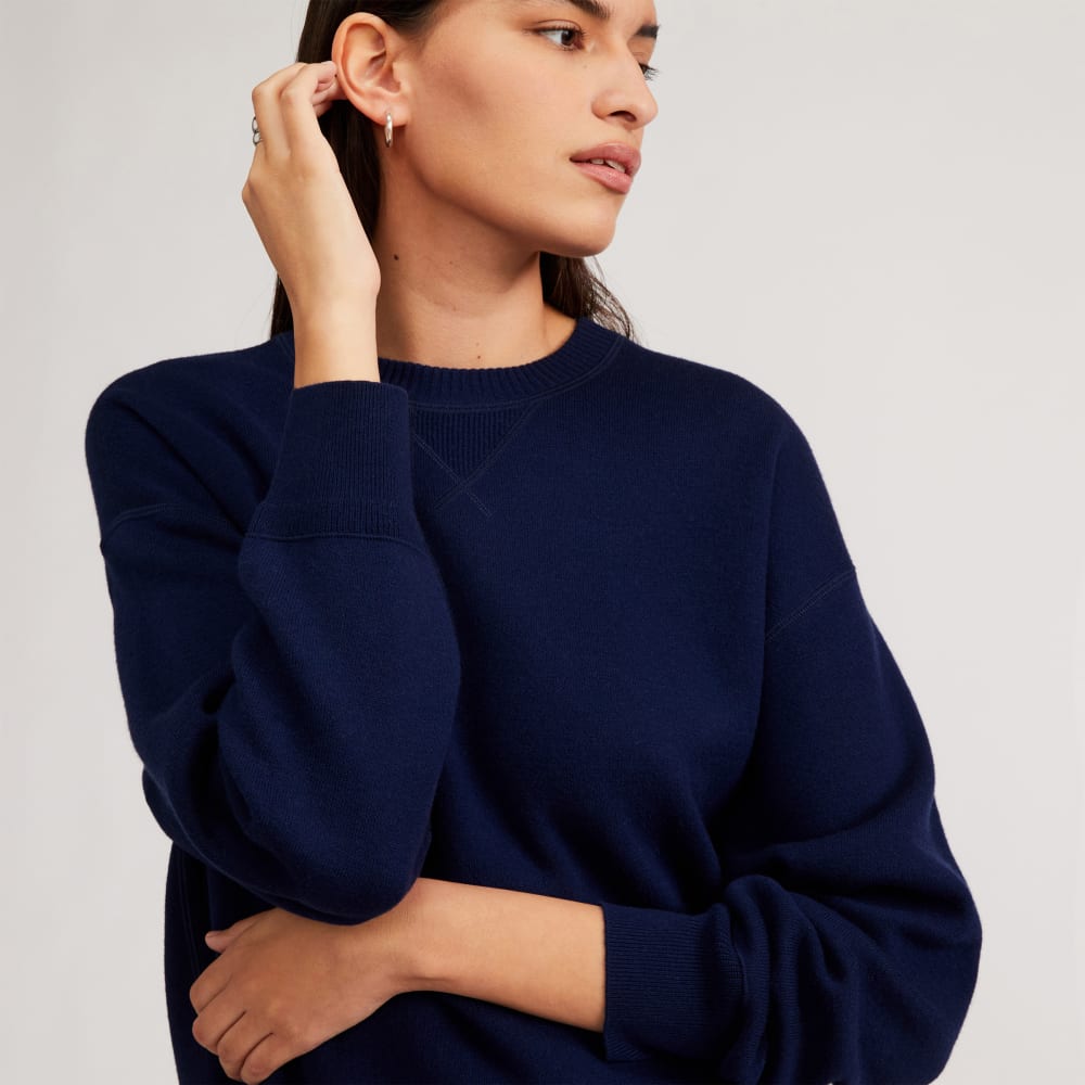 womens-knitted-sweatshirt-bright-navy