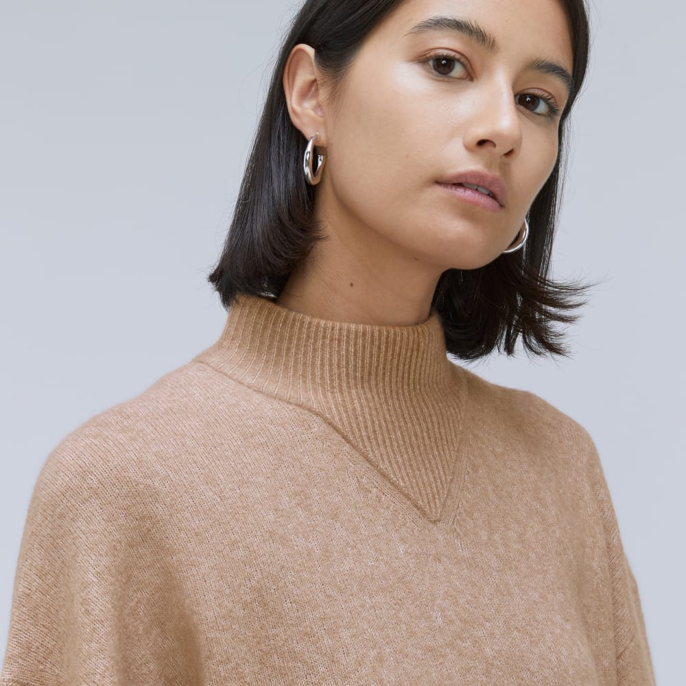 womens-bouncy-wool-sweater-taupe-grey