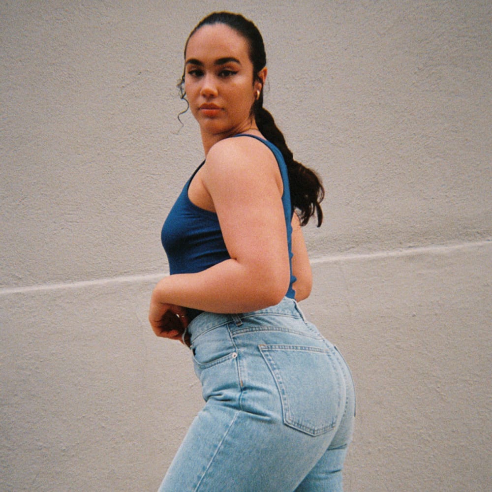 The '90s Cheeky Hourglass Jean | Vintage Sunbleached Blue | 26.5