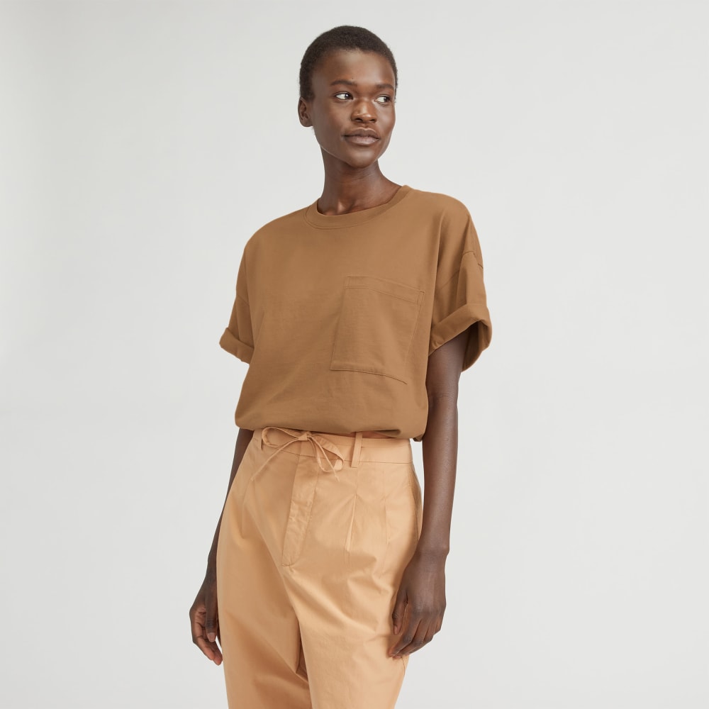 womens-organic-cotton-relaxed-pocket-tee-toasted-coconut | primary