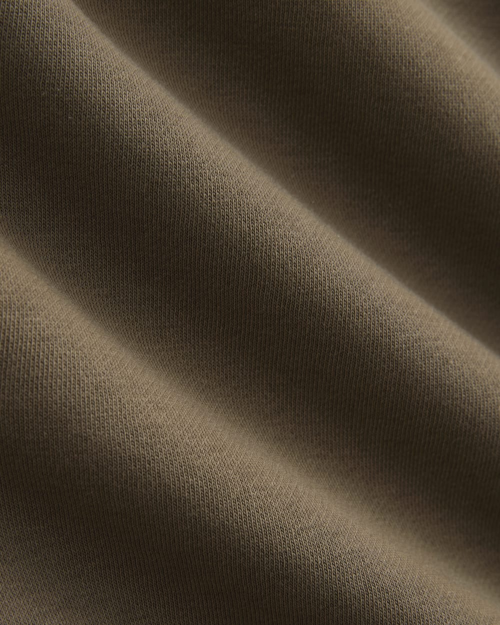 mens-luxe-fleece-crew-pullover-deep-taupe