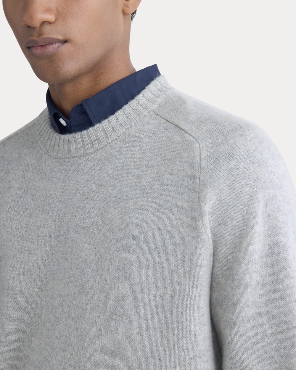 mens-luxe-cashmere-crew-heathered-grey