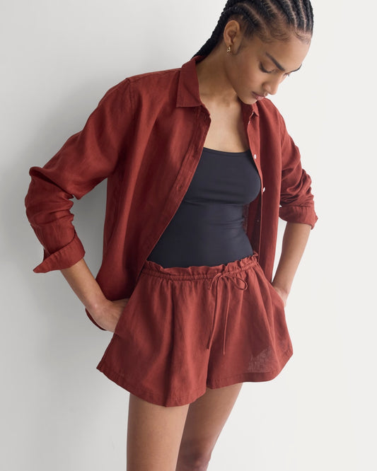 womens-flowy-short-in-linen-henna-red | primary