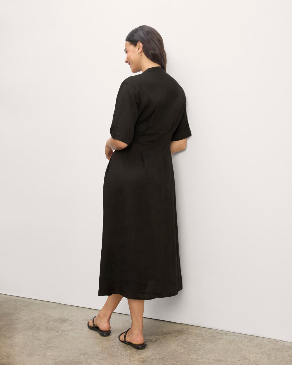 The Frolic Dress in Linen | Black Everlane The Frolic Dress in Linen | Black Everlane