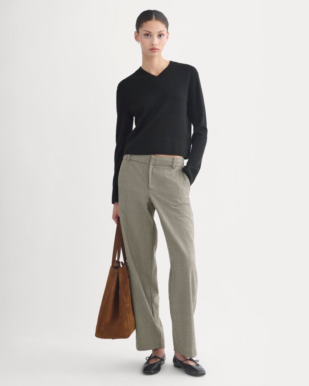 womens-cashmere-cropped-high-v-sweater-black