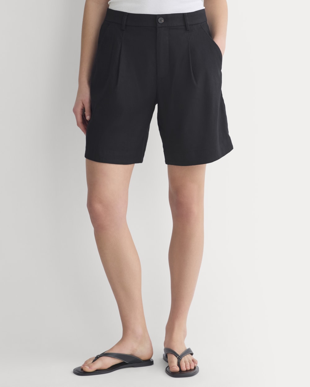 womens-tailored-a-line-short-black