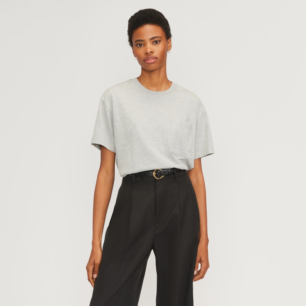 womens-organic-cotton-relaxed-pocket-tee-heather-grey | primary