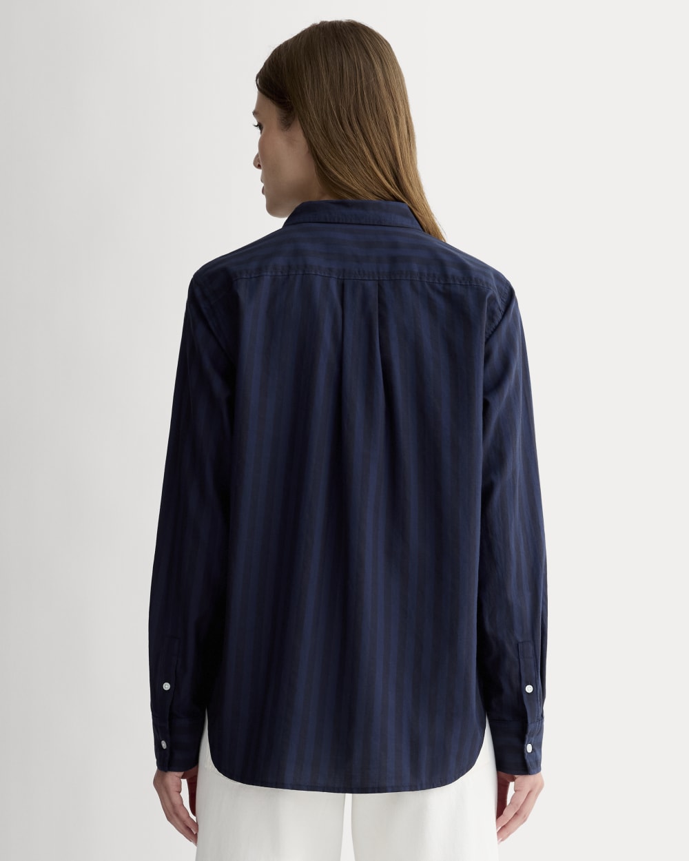 The Must-Have Shirt in Silky Cotton Navy Black – Everlane