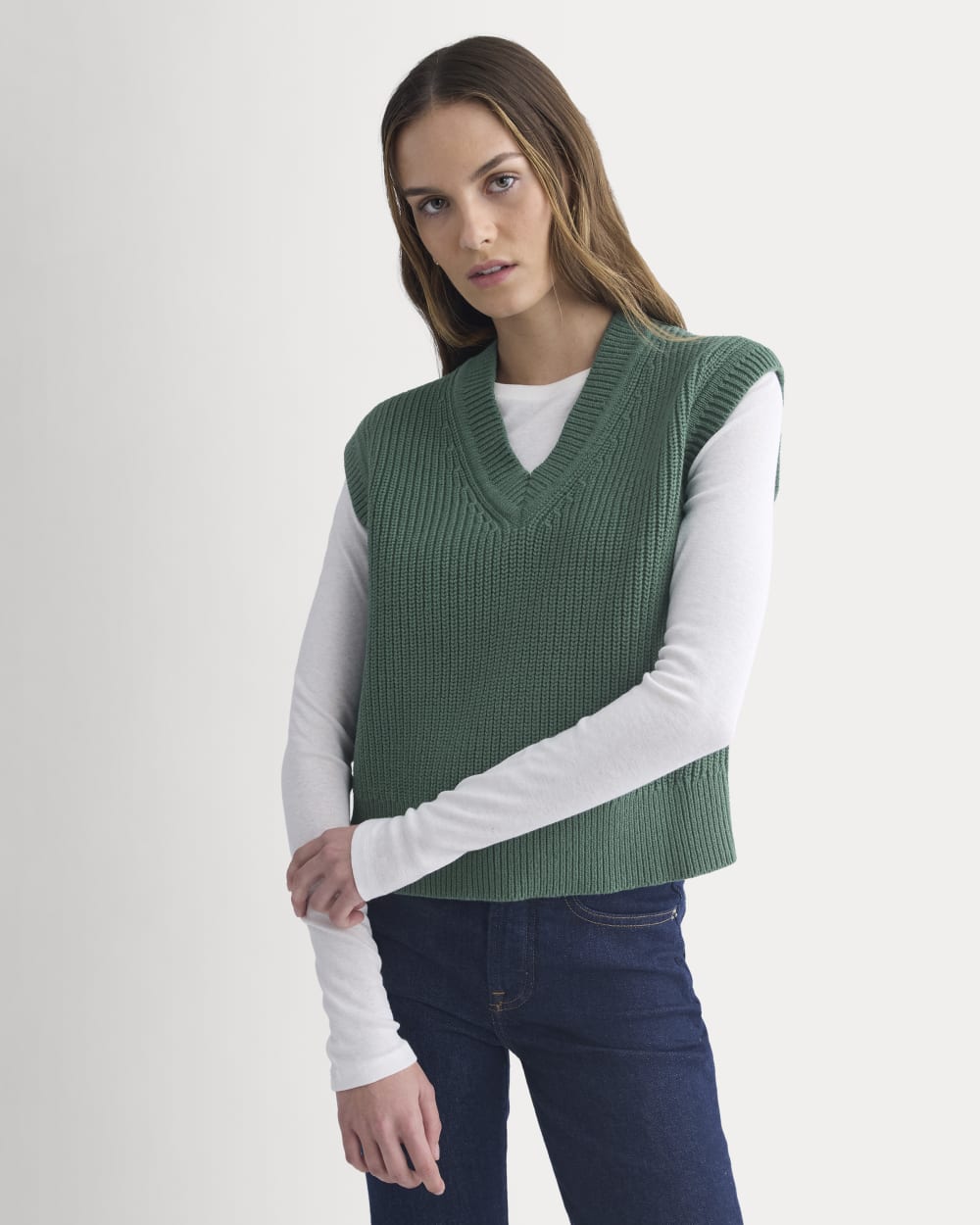 womens-ribbed-v-neck-vest-cotton-hunter-green | primary