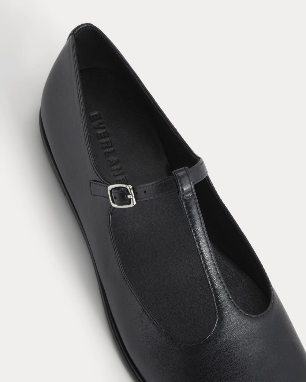 The Leather T-Strap Flat | Black – Everlane