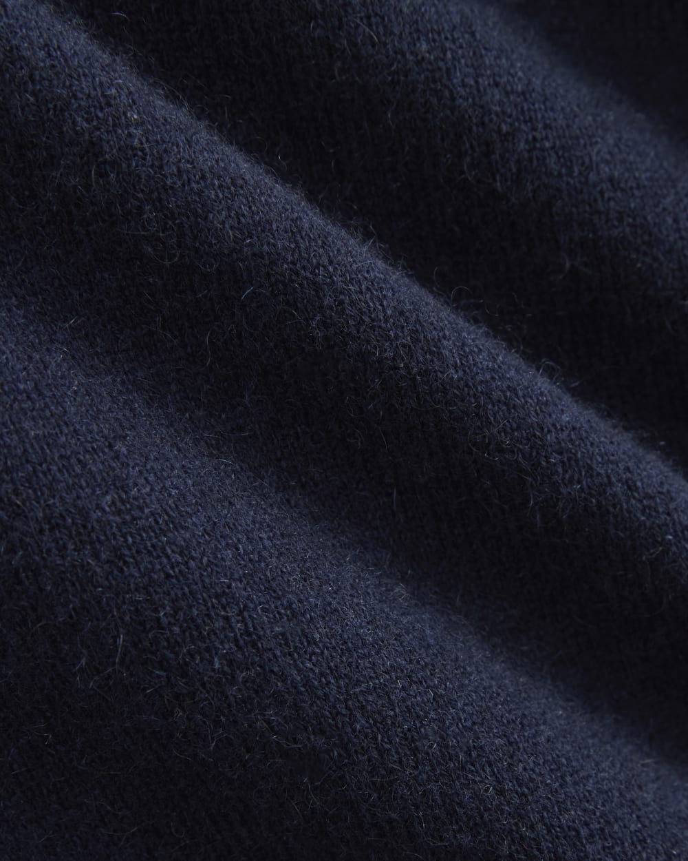 womens-cashmere-slim-crew-sweater-navy