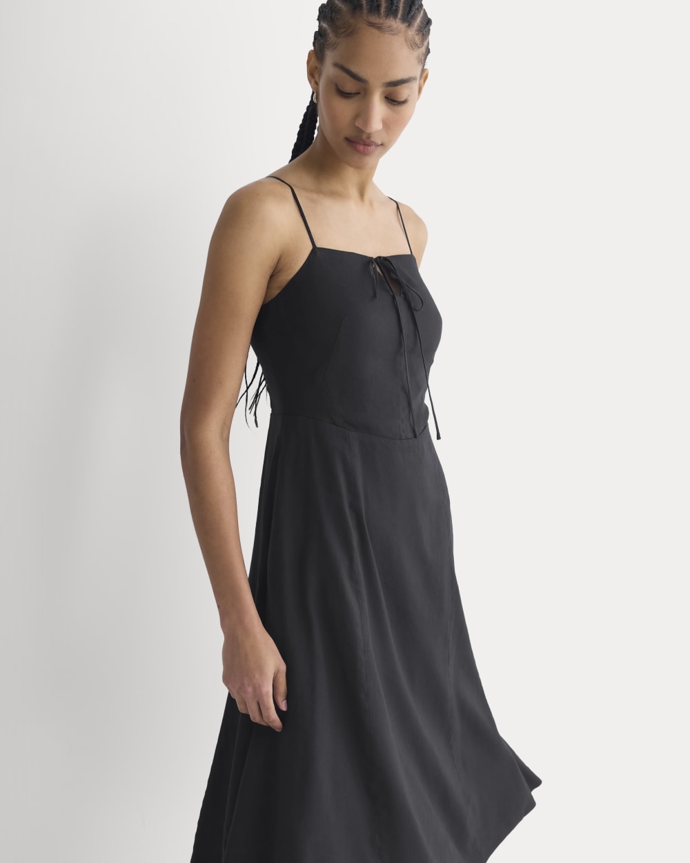 Tie-Neck Dress in Stretch Linen | Black Tie-Neck Dress in Stretch Linen | Black