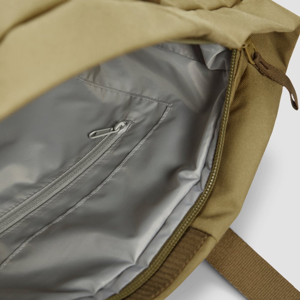 womens-renew-weekender-nutria | alt