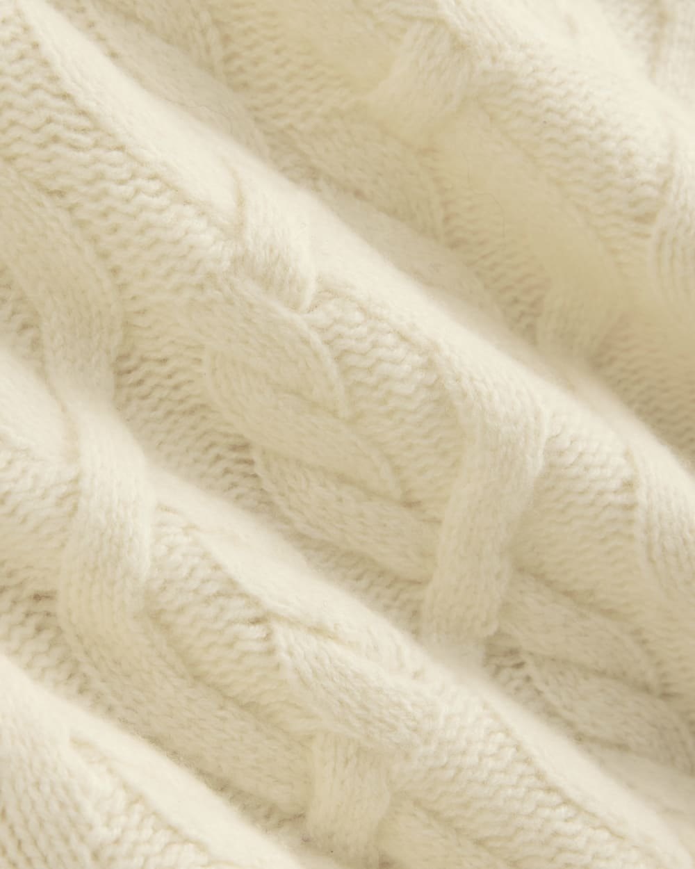 mens-cable-knit-crew-luxe-merino-bone