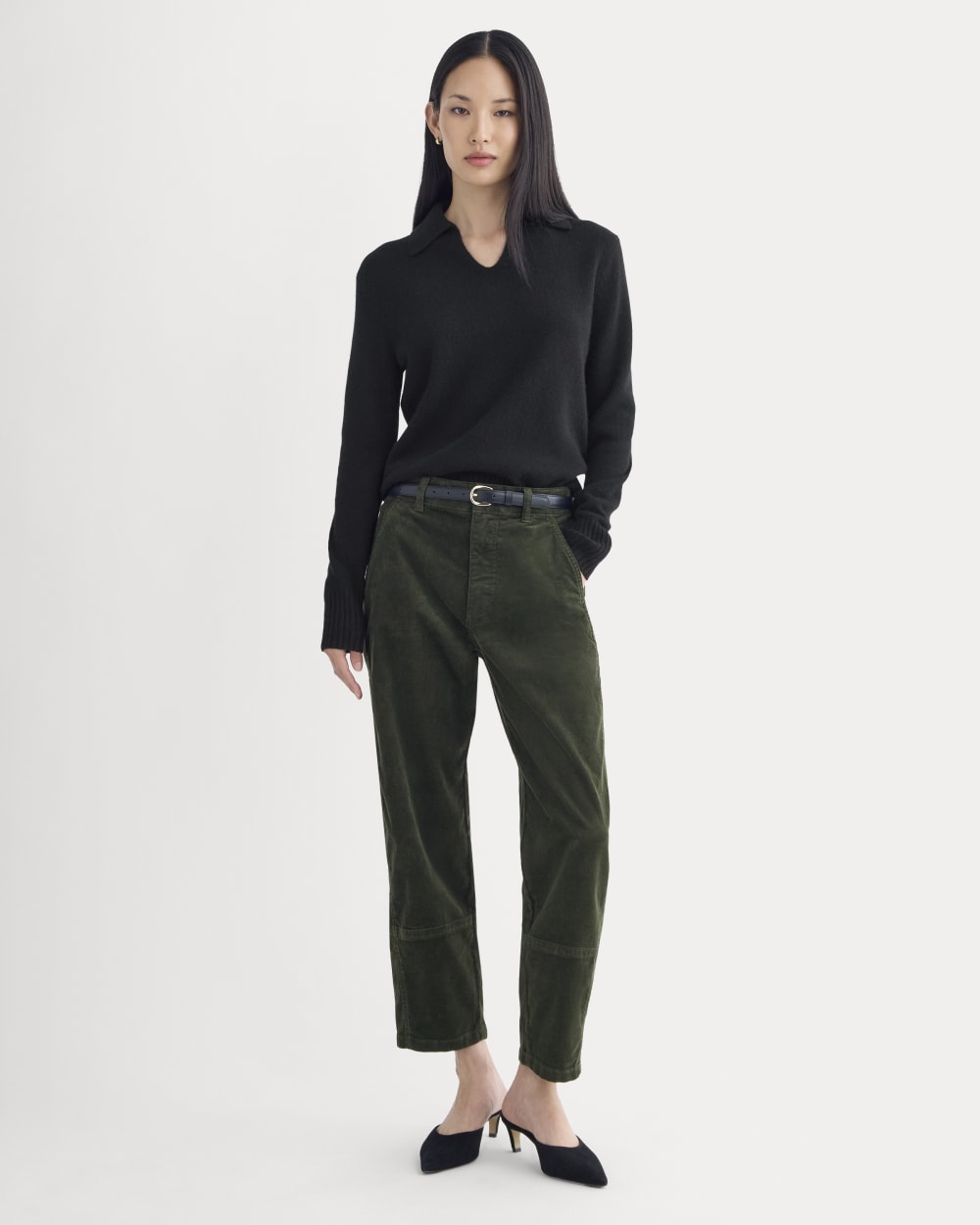 The Utility Barrel in Corduroy | Graphite