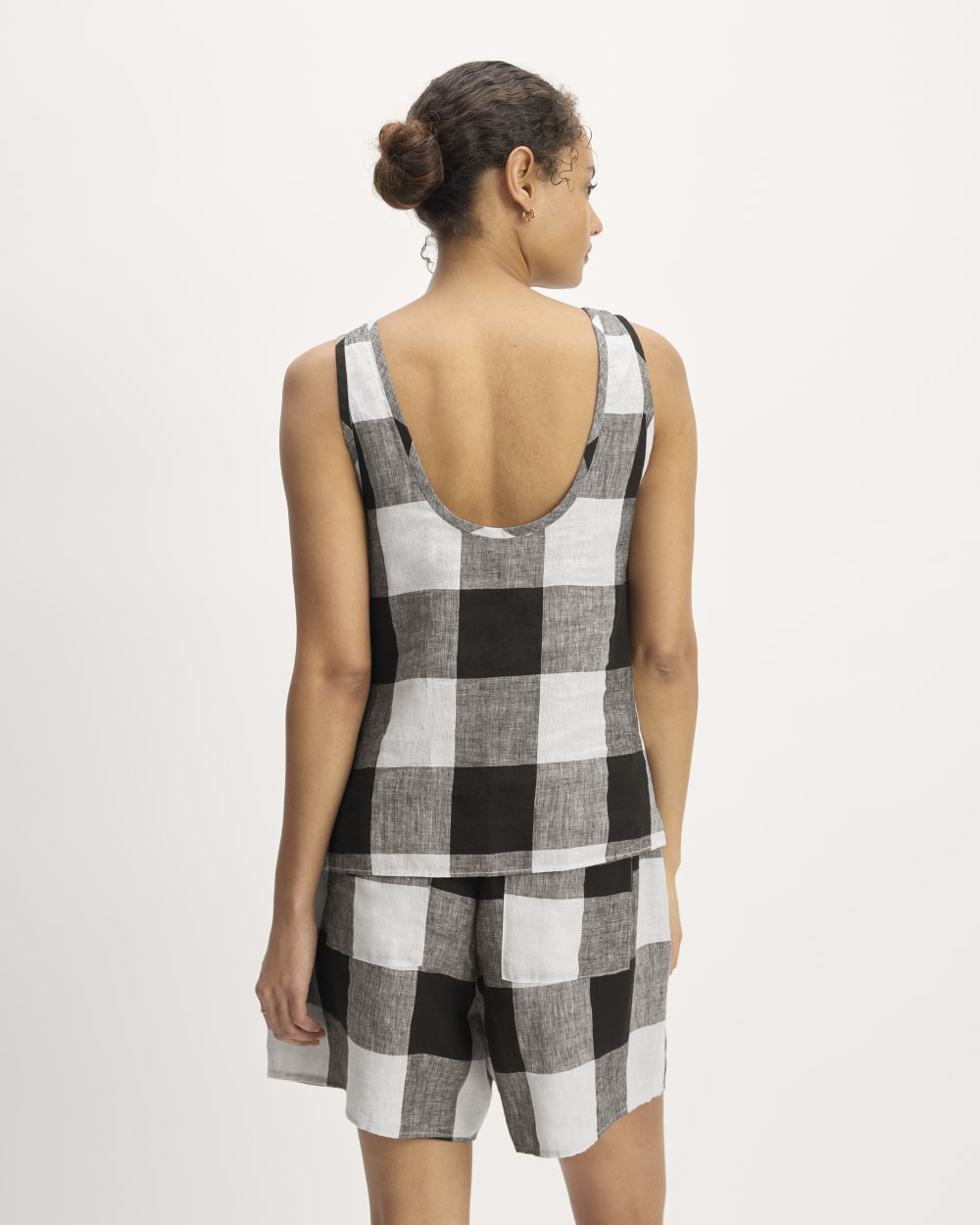 womens-linen-scoop-neck-tank-bone-black-check