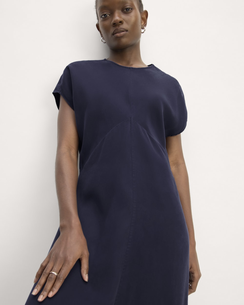 The TENCEL™ Short-Sleeve Midi Dress | Navy – Everlane