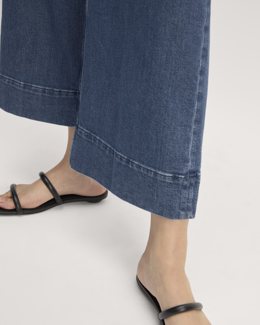 womens-cropped-mariner-jean-ocean
