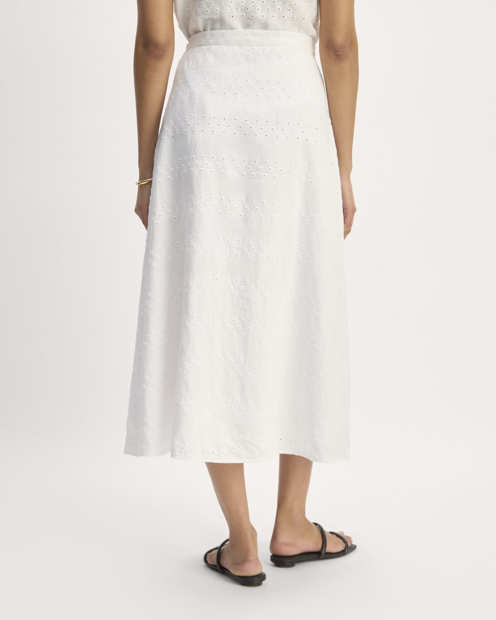 The Linen Eyelet Midi Skirt | White Eyelet – Everlane The Linen Eyelet Midi Skirt | White Eyelet – Everlane