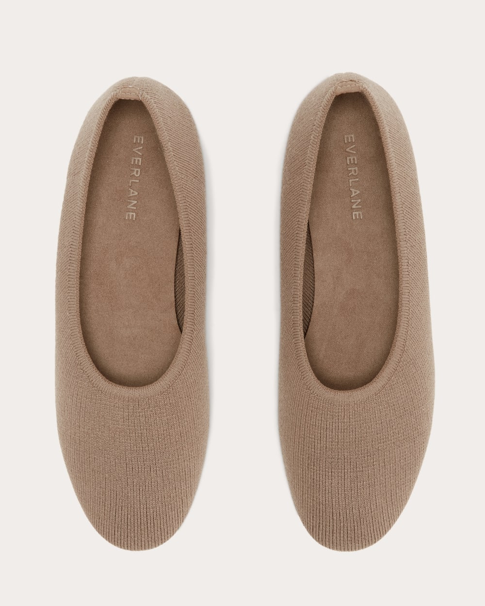 The Day Glove in ReKnit | Cinnamon Latte – Everlane