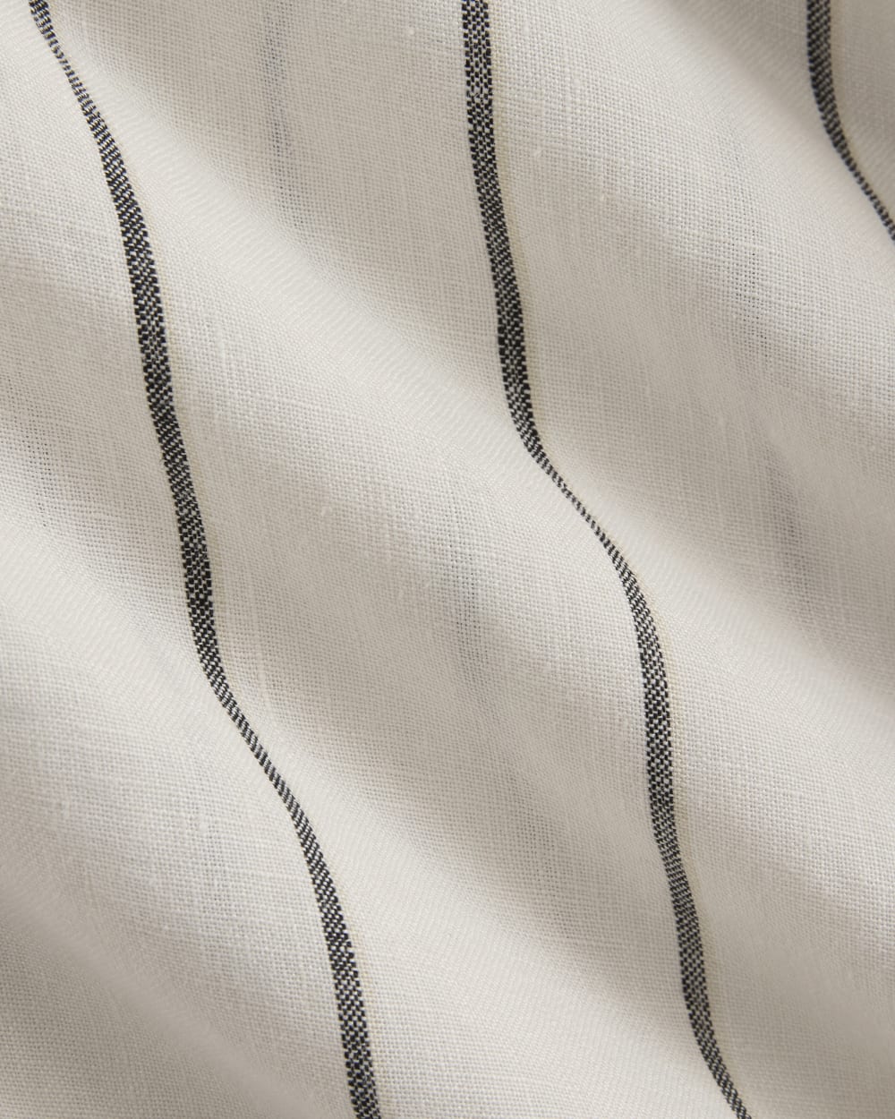 womens-relaxed-linen-shirt-bone-stripe