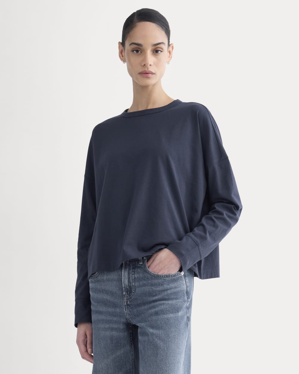 womens-oversized-crew-essential-cotton-deep-navy | primary