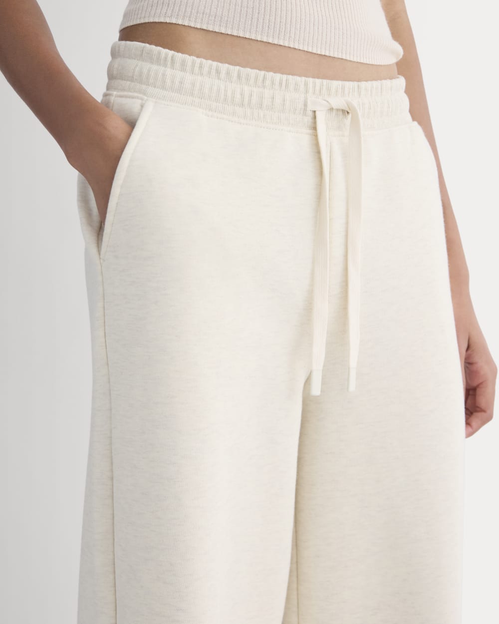 womens-luxe-fleece-wide-leg-sweatpant-heathered-oat