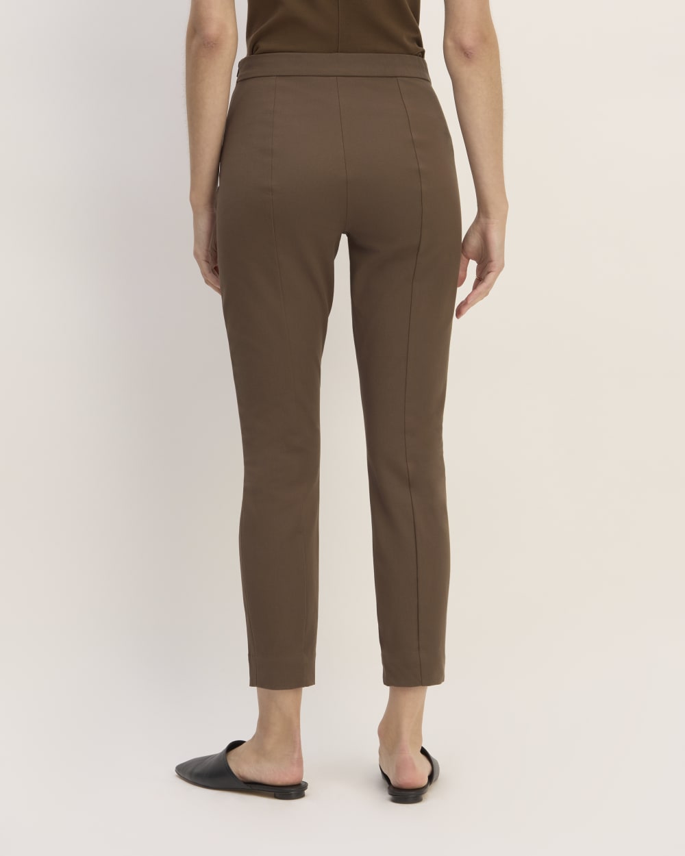 The Bi-Stretch Work Pant | Cocoa – Everlane