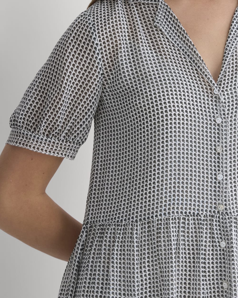 womens-notch-collar-shirtdress-silk-gardenia-black-dot