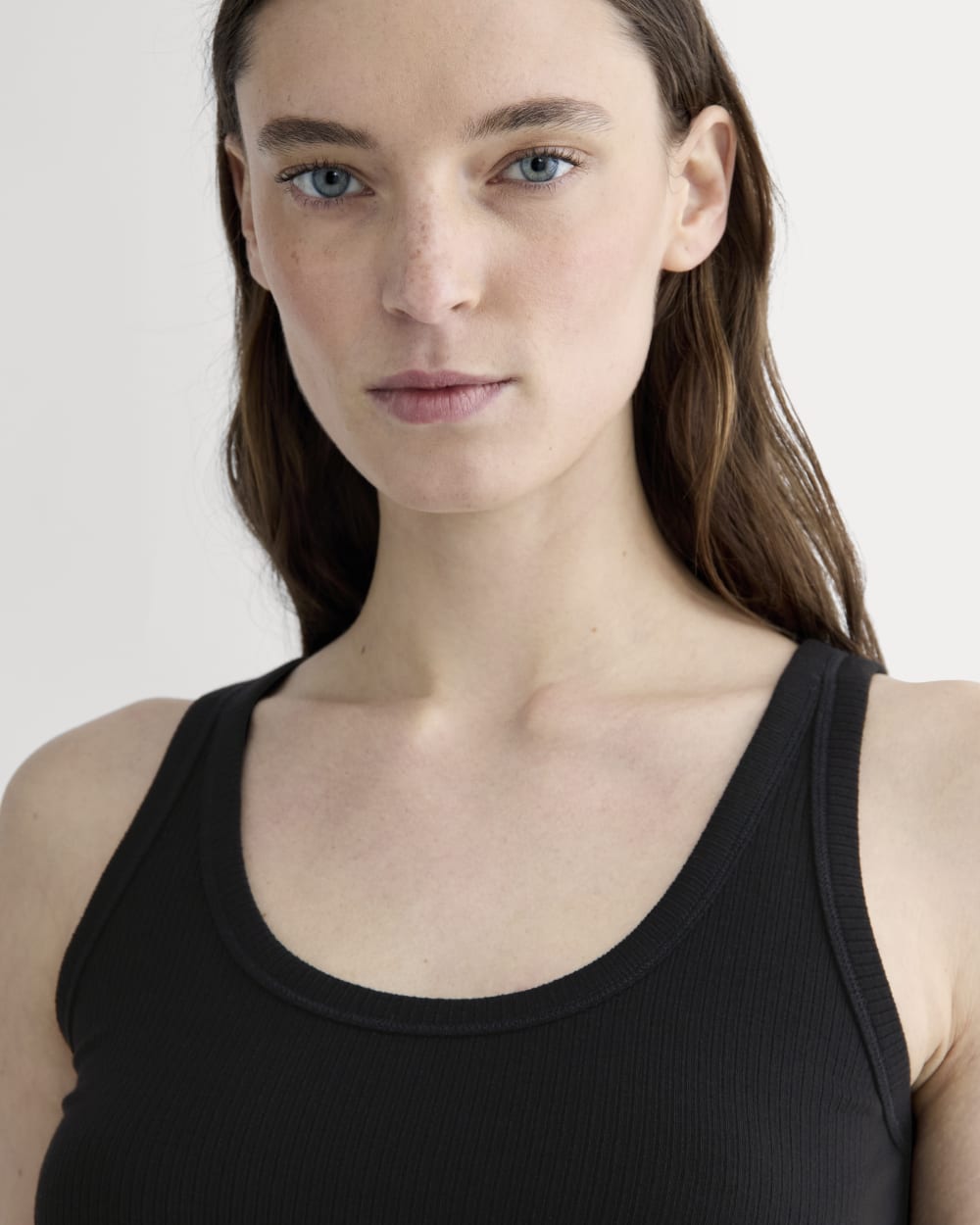 The Shimmy Scoop-Neck Tank | Black – Everlane