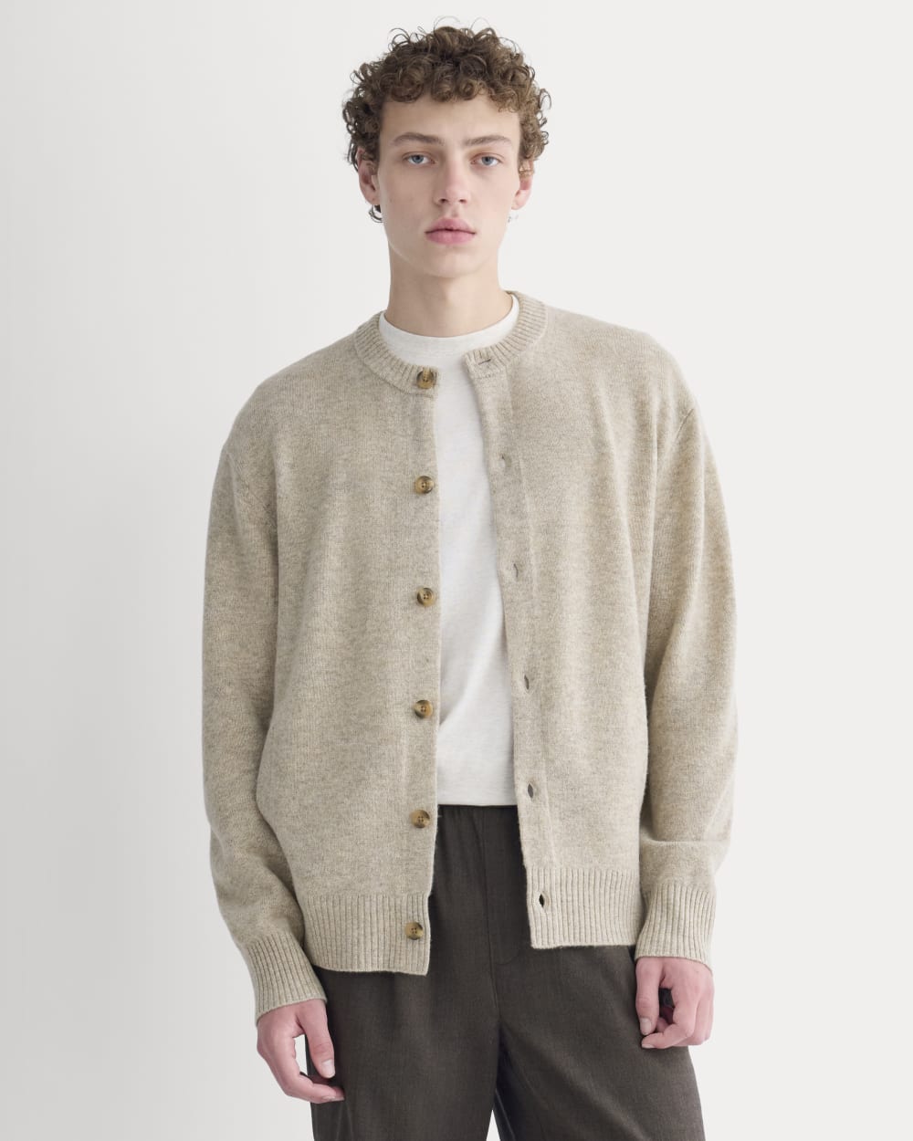 mens-luxe-merino-crew-cardigan-heather-gravel | primary