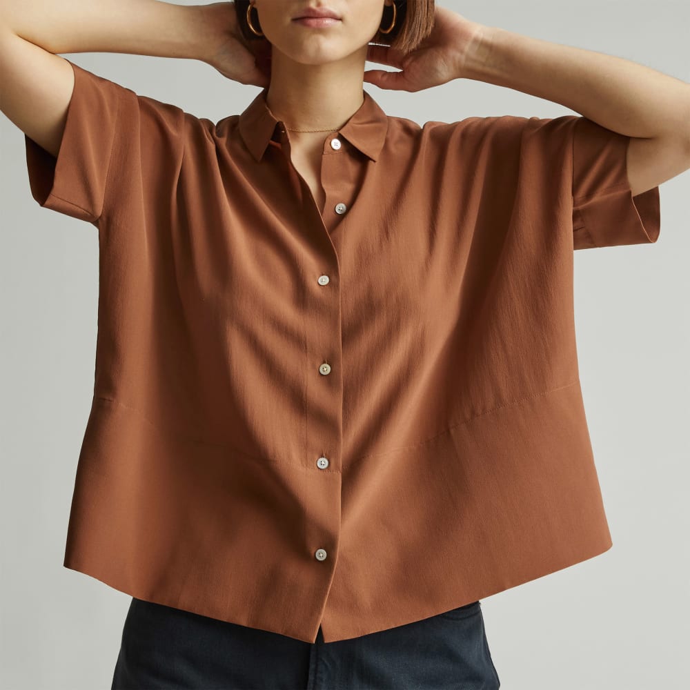 The Boxy Shirt in Washable Silk | Carob Brown – Everlane
