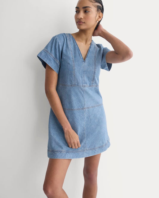 womens-denim-short-sleeve-dress-light-indigo | primary