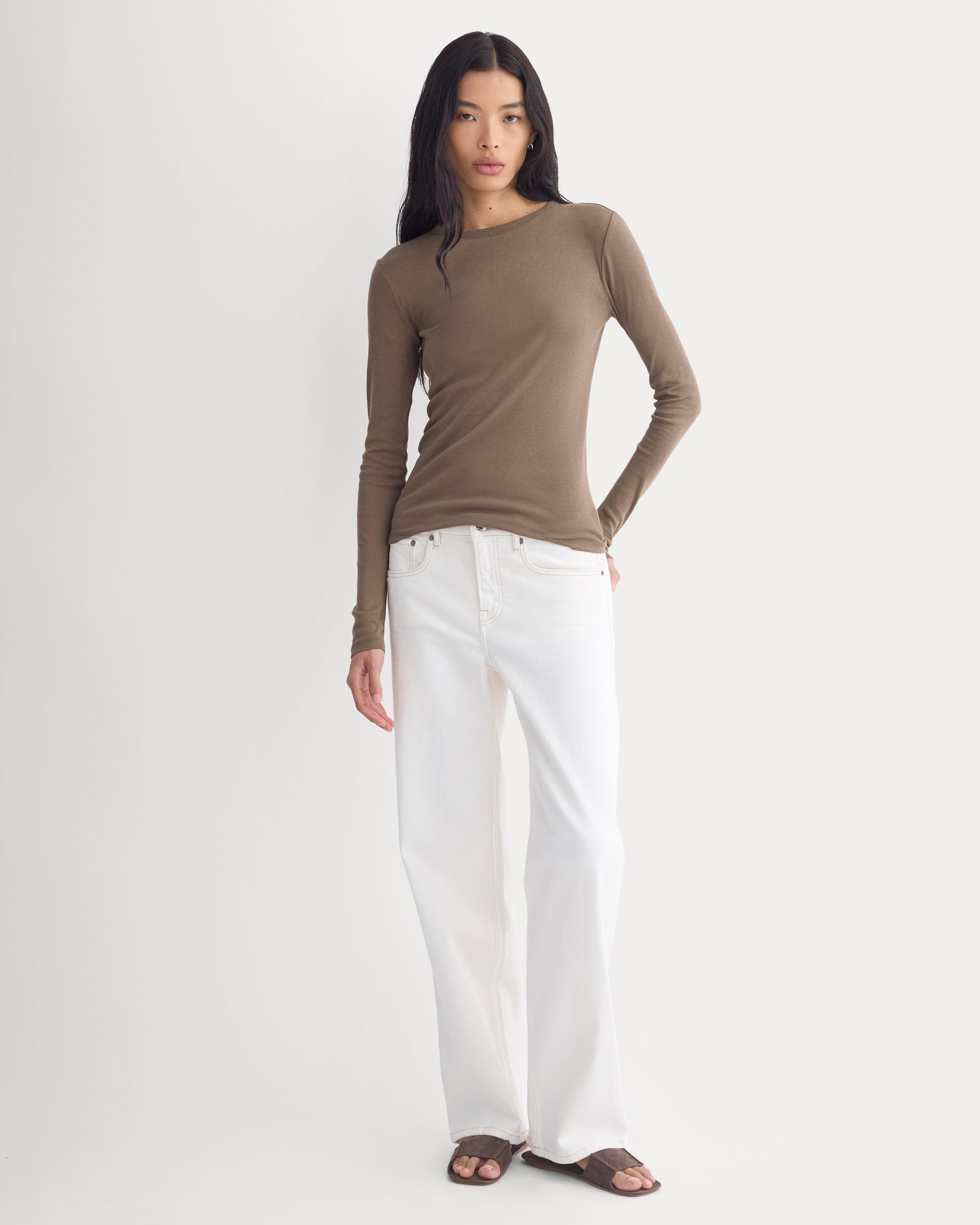 Tissue Long-Sleeve Crew | Deep Taupe