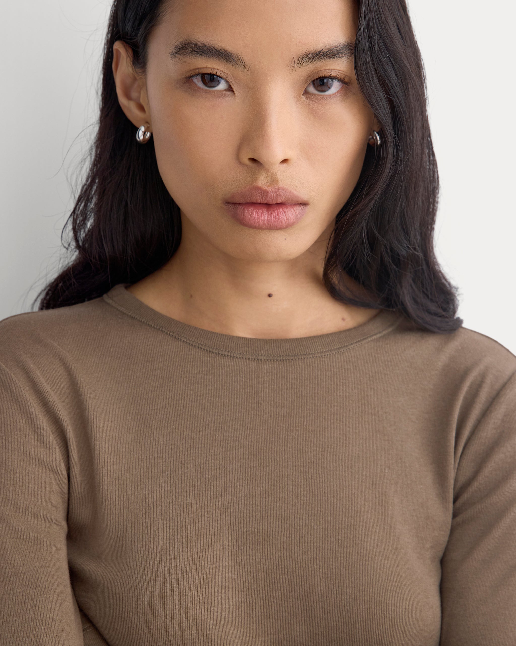 Tissue Long-Sleeve Crew | Deep Taupe