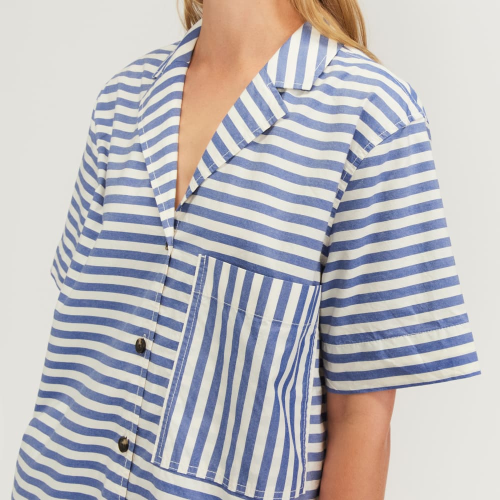 womens-poplin-camp-shirt-mazarine-blue-bone