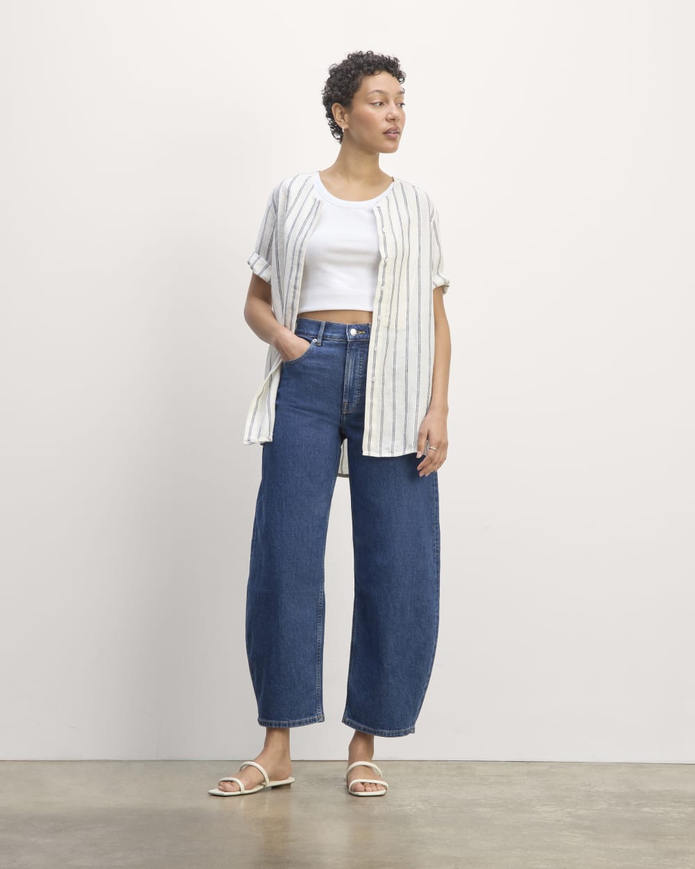 womens-linen-ss-bib-shirt-bone-navy