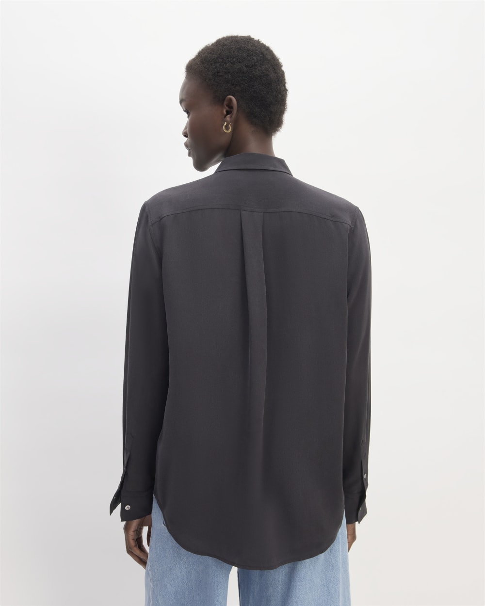 womens-clean-silk-pocket-relaxed-shirt-black | alt