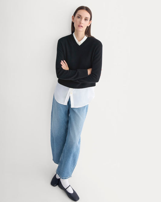 womens-cashmere-cropped-high-v-sweater-black | primary