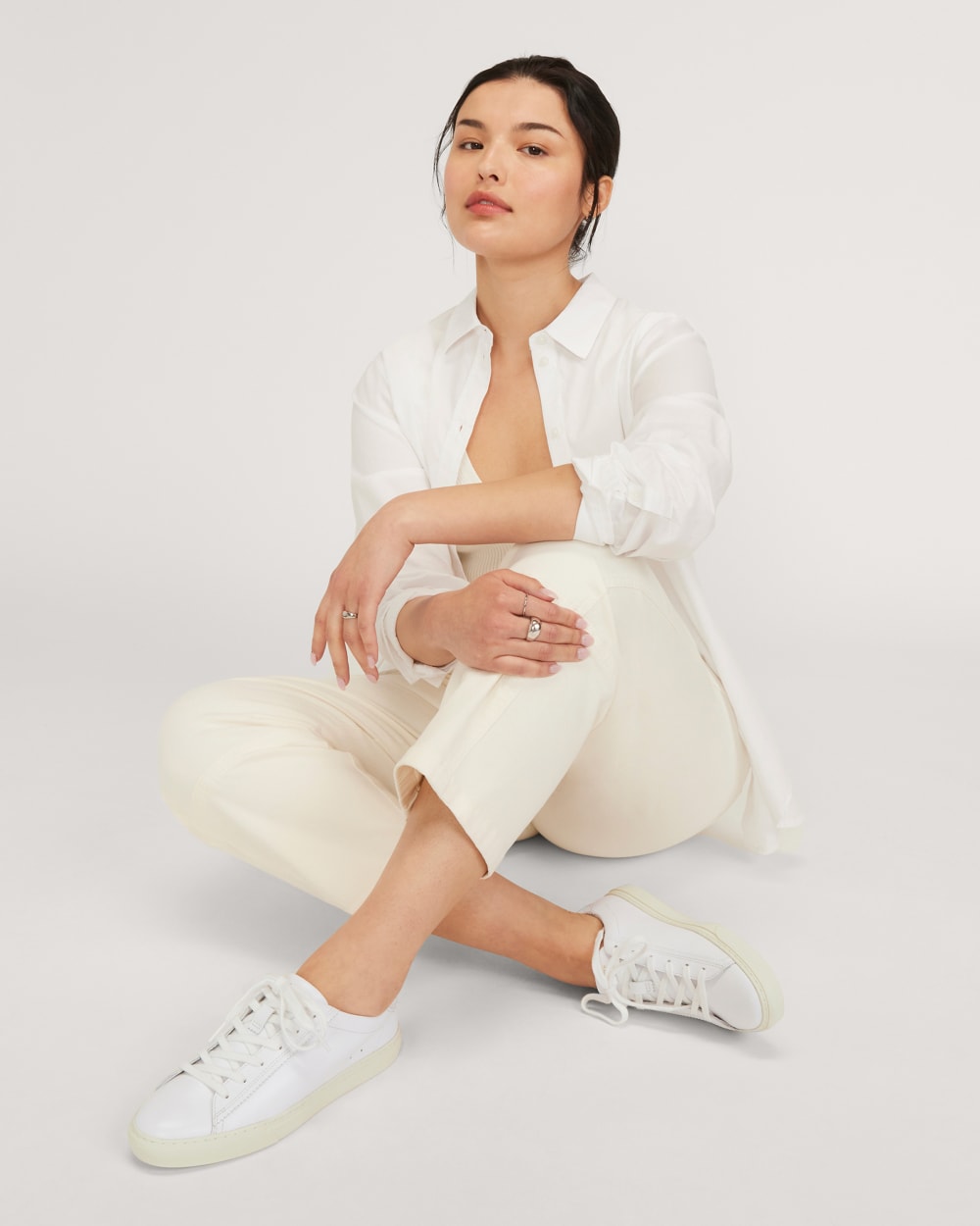womens-day-sneaker-white