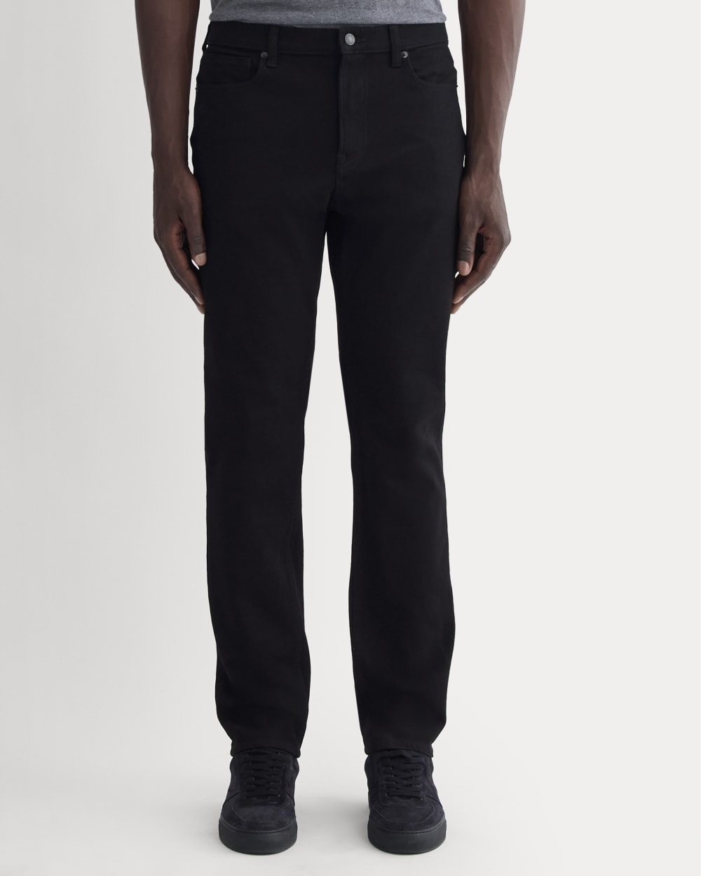 mens-relaxed-taper-fit-performance-jean-black