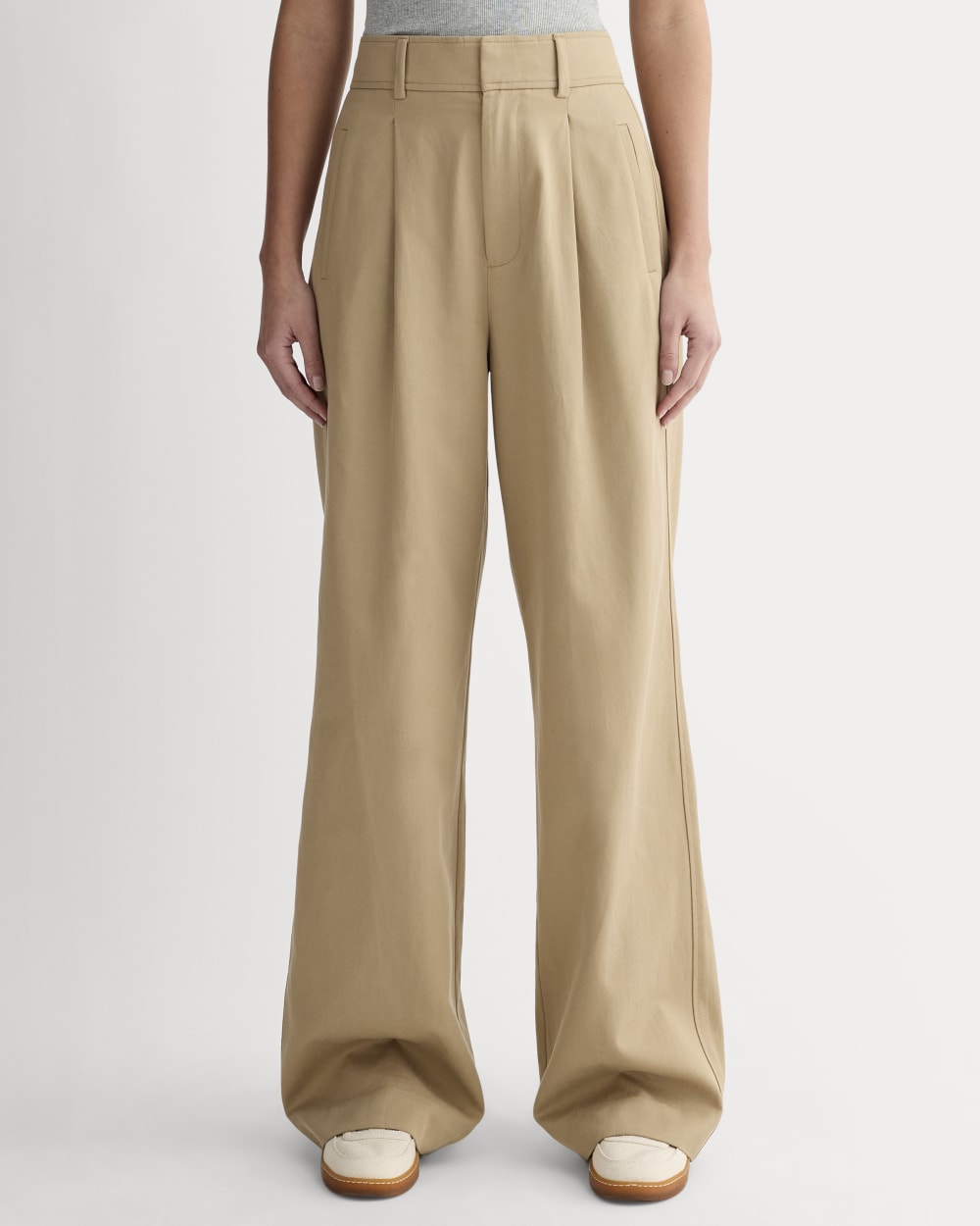 The Draper Pleated Pant in Buttersmooth | Ash Brown | 30