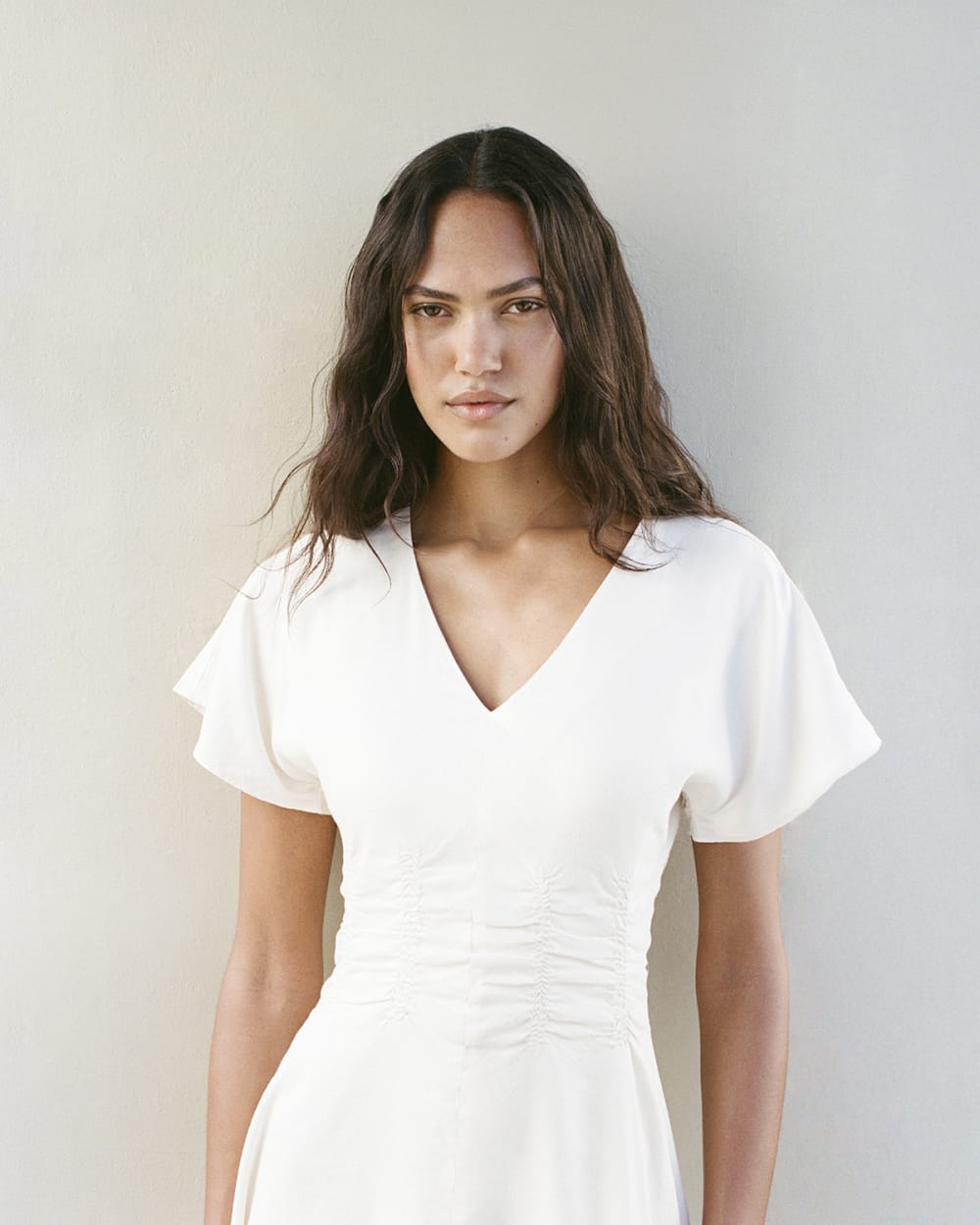 womens-cinched-dress-in-stretch-linen-bone